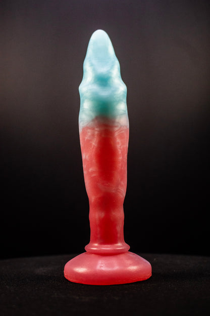 Ariaen, avian inspired dildo, slim design