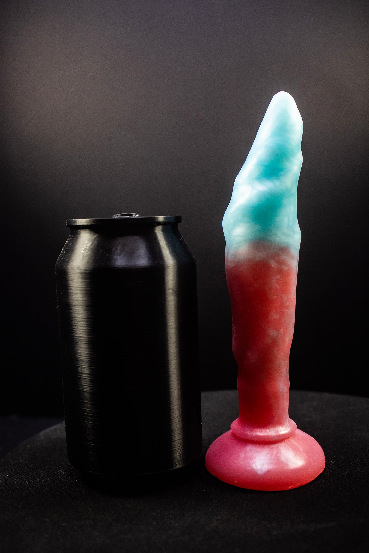 Ariaen, avian inspired dildo, slim design